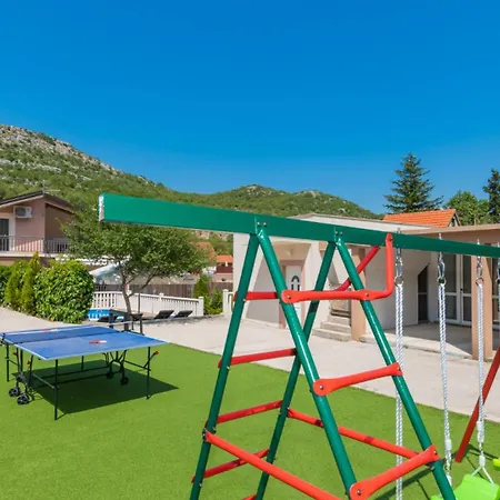 Villa Mateo -zagvozd By Guide *